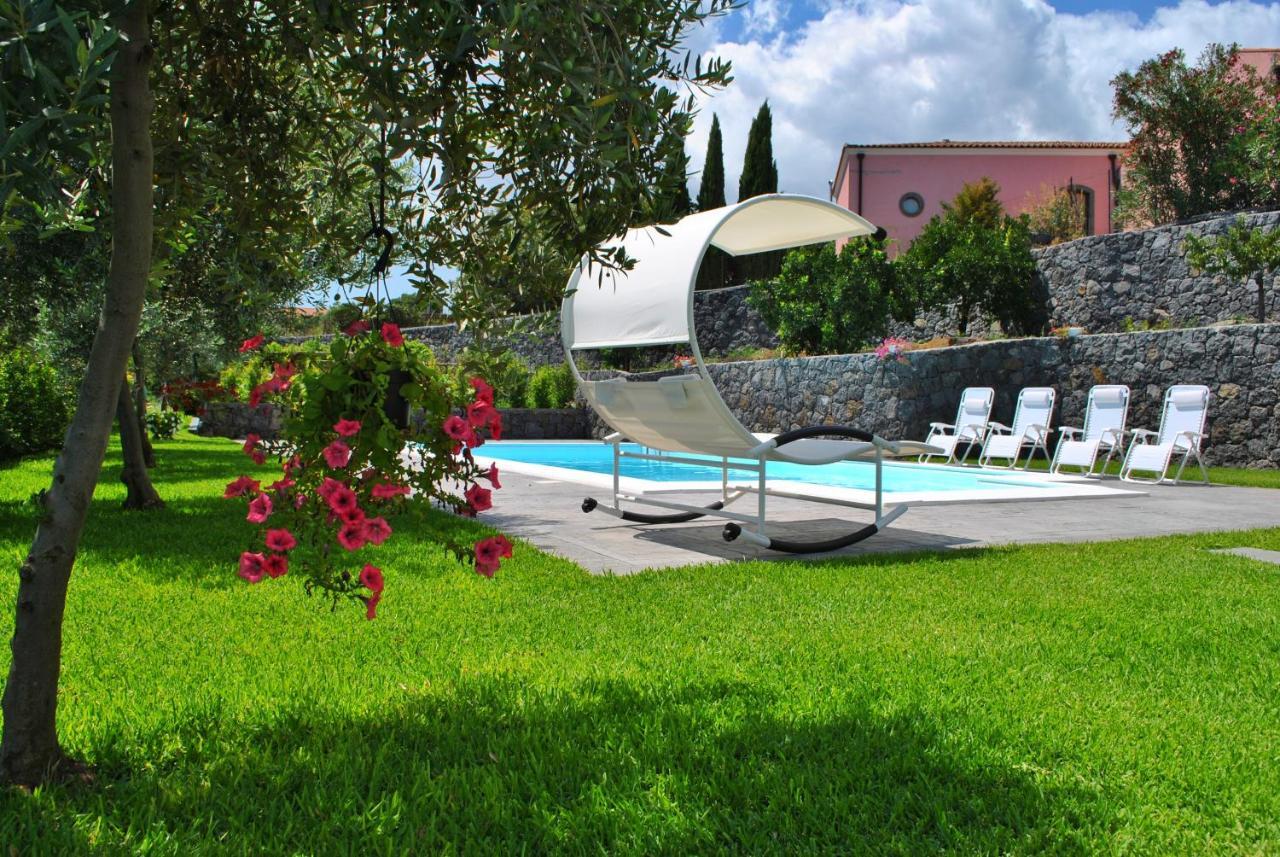 Villa Dedalisa By Holidayngo Ачиреале Экстерьер фото